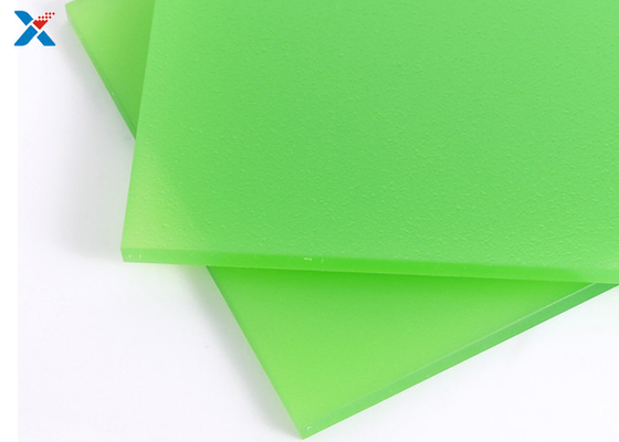 Taille 1220*1830mm faite sur commande verte de la feuille 1220*2440mm de polycarbonate de 3mm
