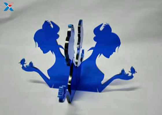 le bleu a coloré 1mm le laser acrylique que fait sur commande du support PMMA a coupé des formes en plastique